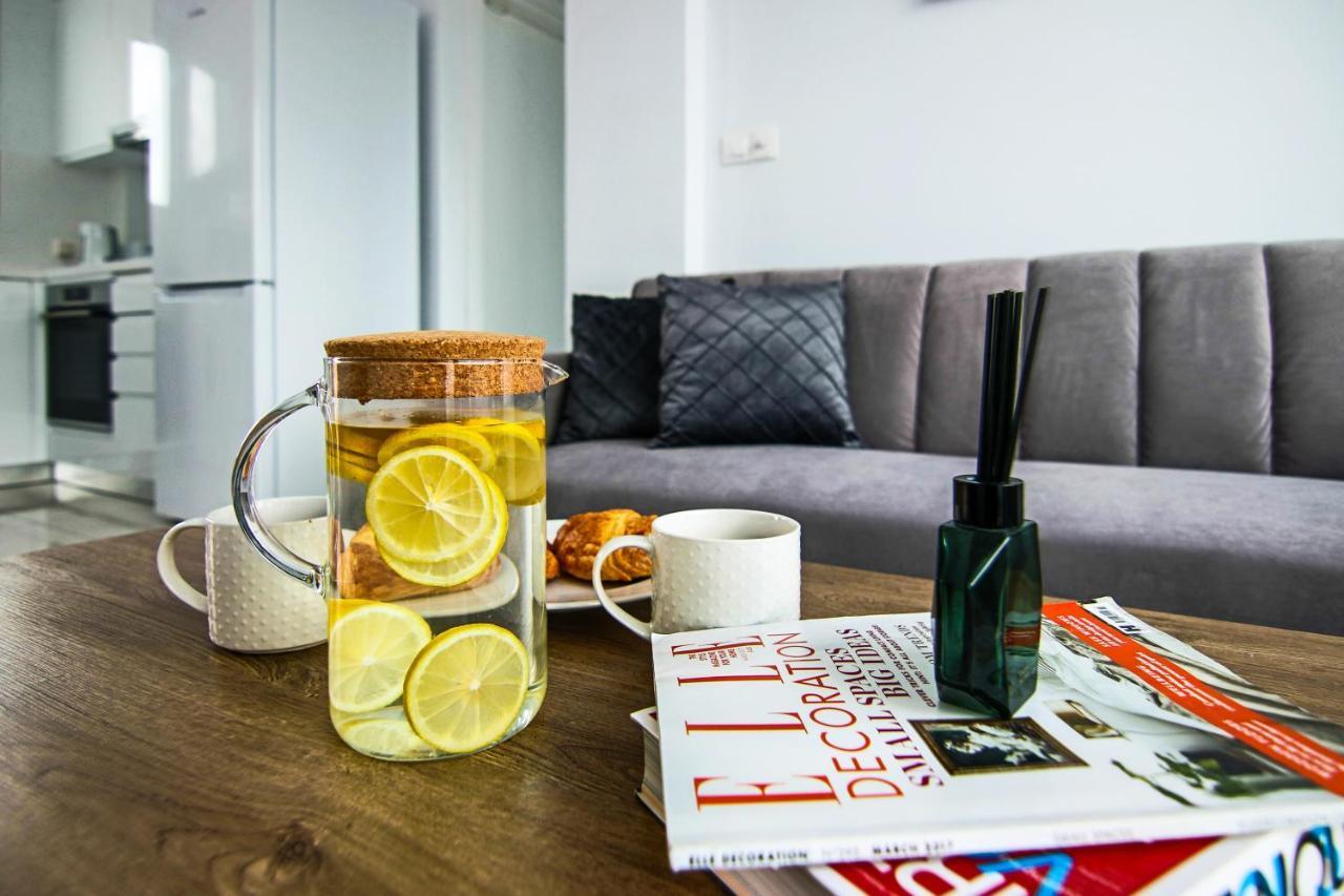 파포스 Phaedrus Living - Seaside Executive Flat Harbour 208 아파트 외부 사진